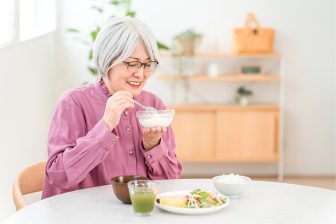 【最強の「腸のおそうじ食品」ランキング】専門家が選ぶ第1位は納豆「食習慣として続けやすいのも…