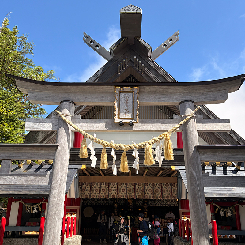 富士登山五合目の神社