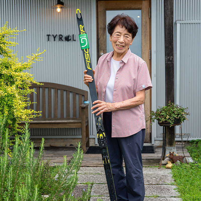 女子クロスカントリースキーヤーの佐伯克美さん（91才）