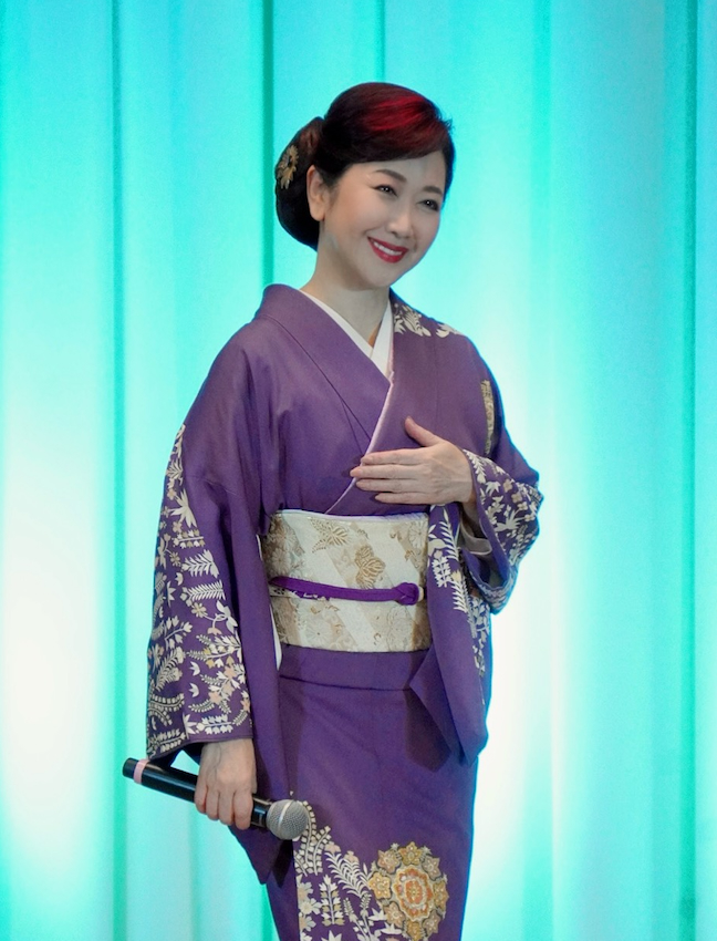 伍代夏子