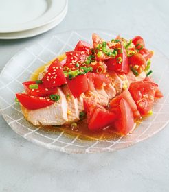 《トマトのメインおかずレシピ6品》決め手は“ジューシーさ”！紫外線ダメージ対策にも