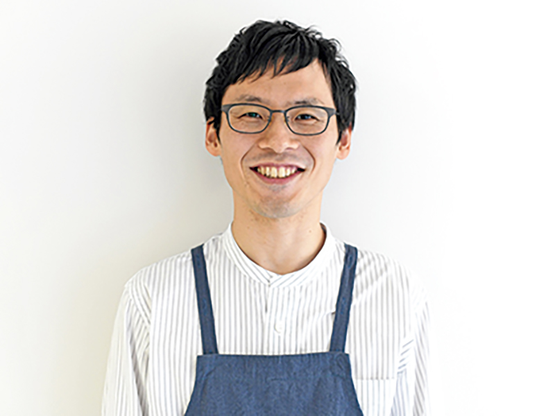 『白ごはん.com』主宰 冨田ただすけさん（提供写真）