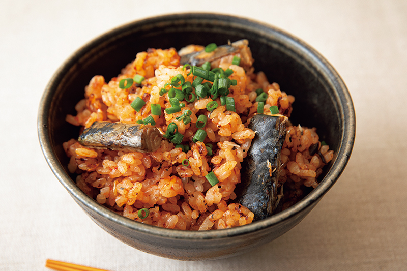 トマトとさば缶の炊き込みご飯