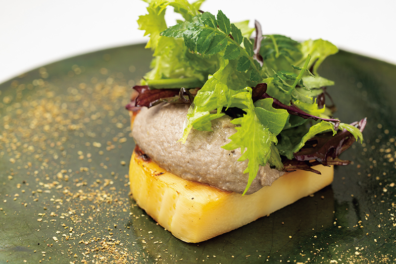 奈良の伝統野菜をふんだんに使ったフレンチに舌鼓