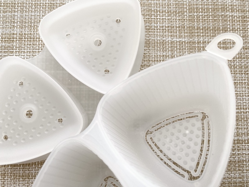 特殊加工でご飯粒がくっつきにくい！