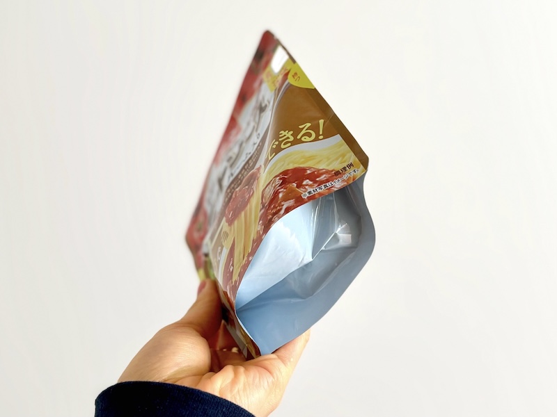 マチがあり、しっかり自立する