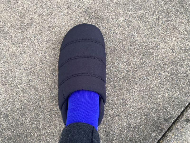 私が購入したのは、黒のSサイズ