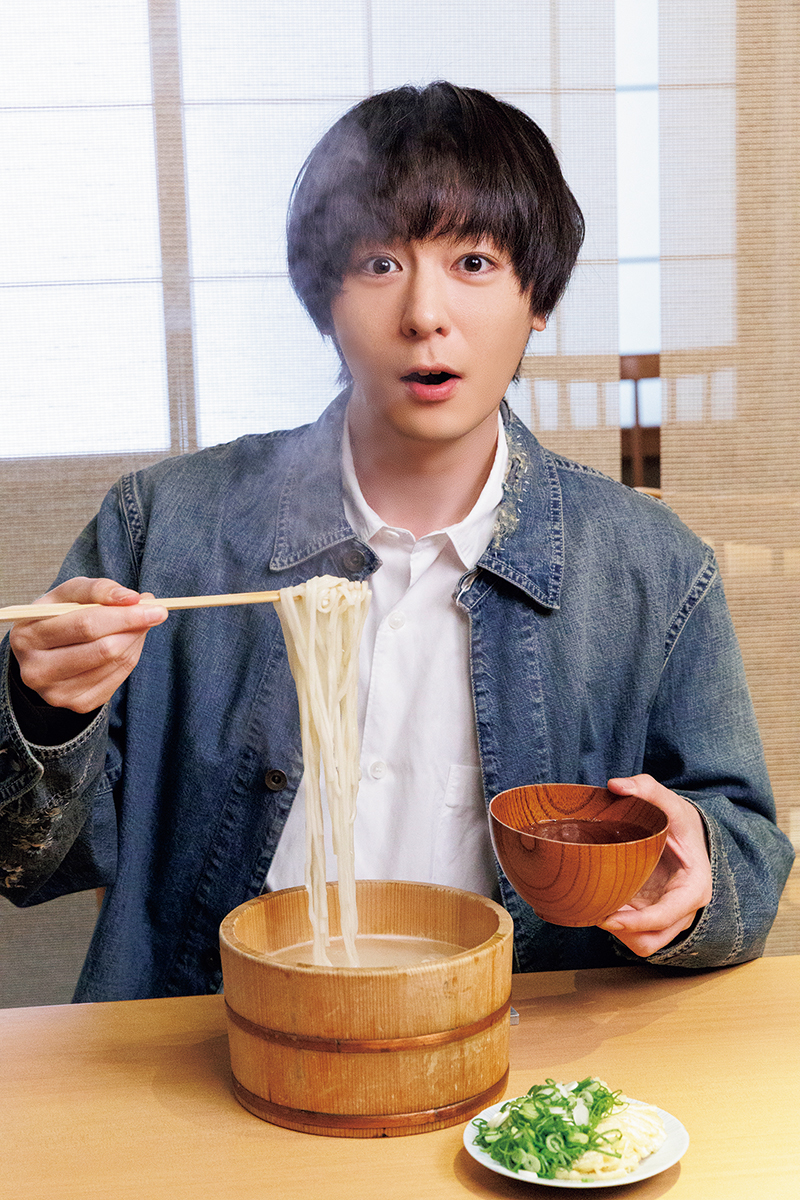 犬飼貴丈さんのソウルフードは、徳島の「たらいうどん」