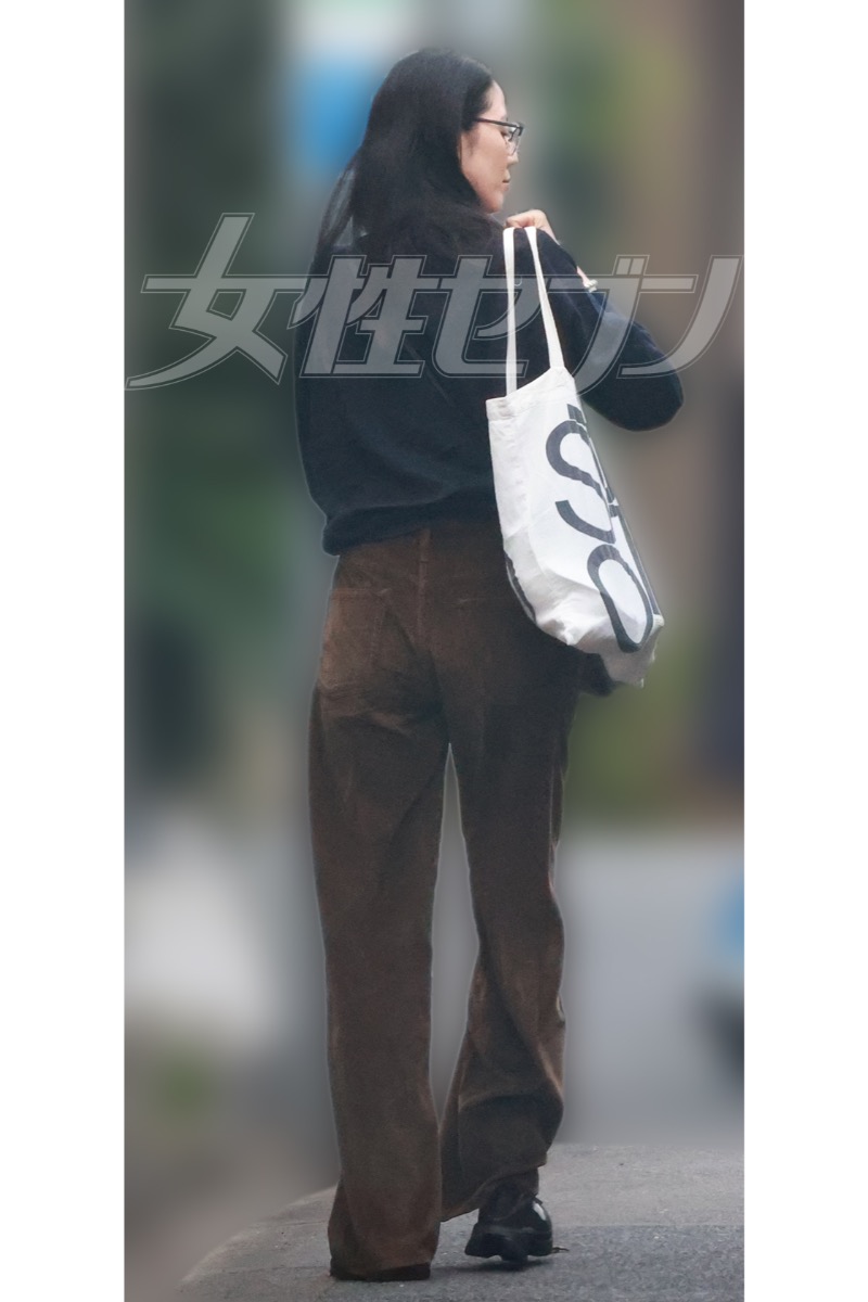 スタイル抜群の長澤（2026年10月）