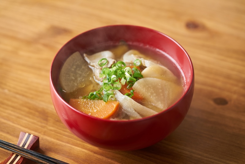 おでんのお出汁が活きる「汁物」や「鍋つゆ」に活用（写真／PIXTA）