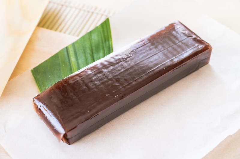 職場ではぜひ個包装のものを…（写真／PIXTA）