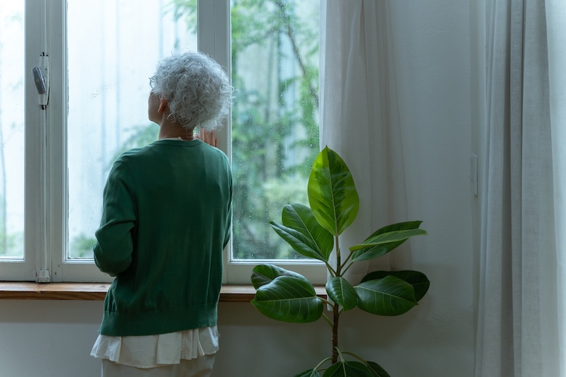 連絡が取りづらくなった・疎遠になった人がいる（写真／PIXTA）