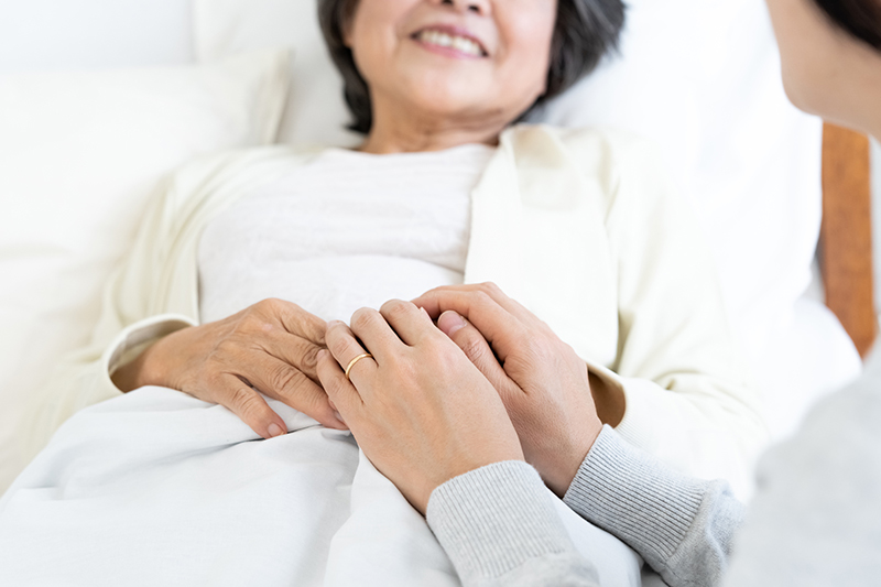 自分らしい最期を迎えられるのがいちばん（写真／PIXTA）