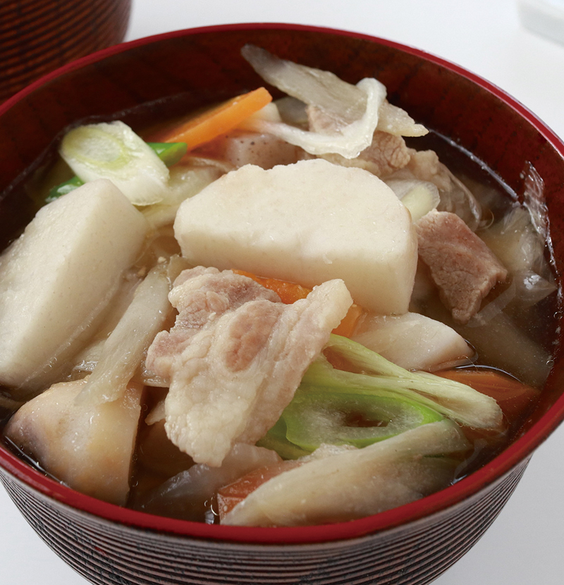 野菜たっぷりの「ごちそうみそ汁」なら筋・骨・血・脳・腸の5冠