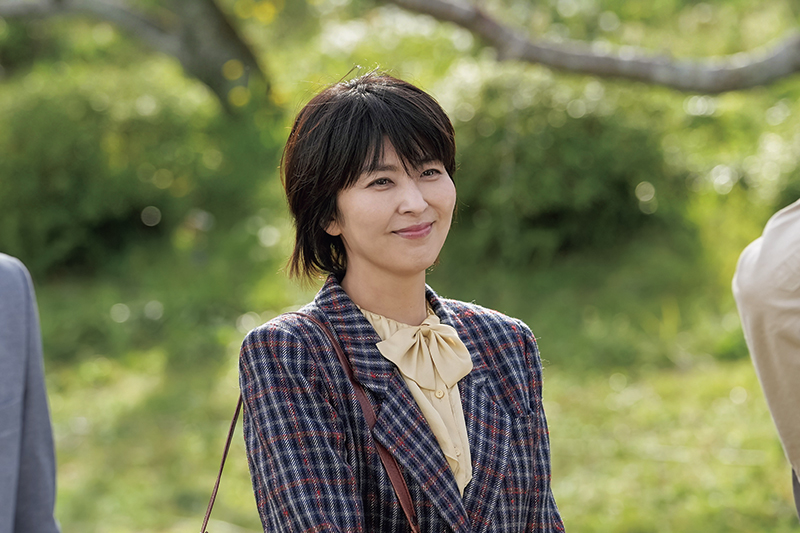 珠の秘書・藤川優子（松たか子）