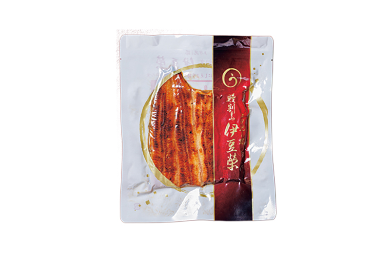 【お取り寄せ】『炭火焼鰻蒲焼 真空パック（梅）』6048円（1パック）。