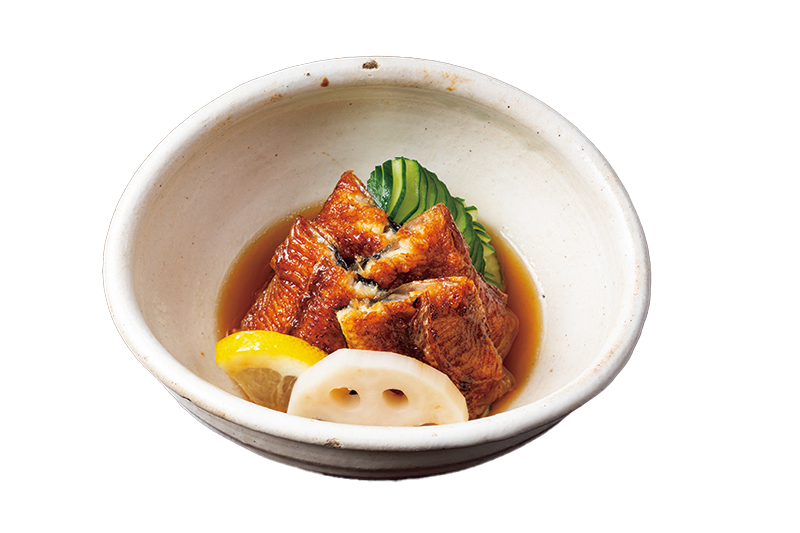 『うざく（大）』 3680円。大きく切ったうなぎ4切れを甘酢で和えてさっぱりいただく。涼やかな夏の逸品。