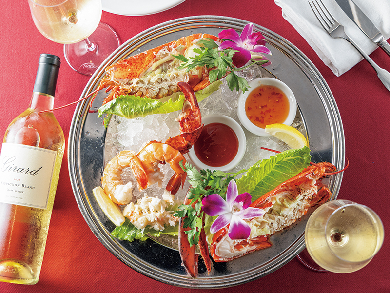 『シーフードプラッター』（2名／1万2000円。別途サービス料10％）（提供写真）