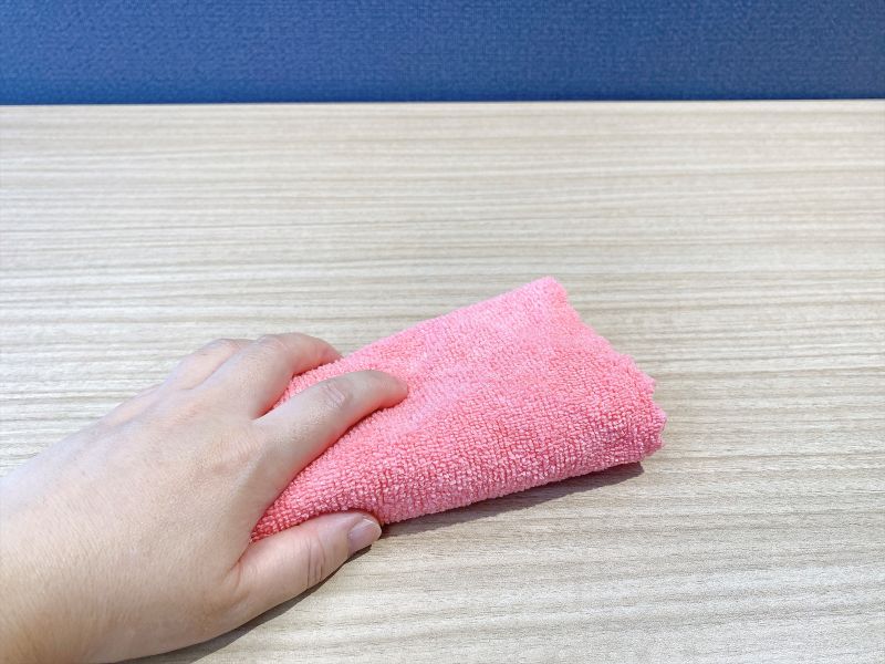 水拭きにも乾拭きにも使えるマイクロファイバー